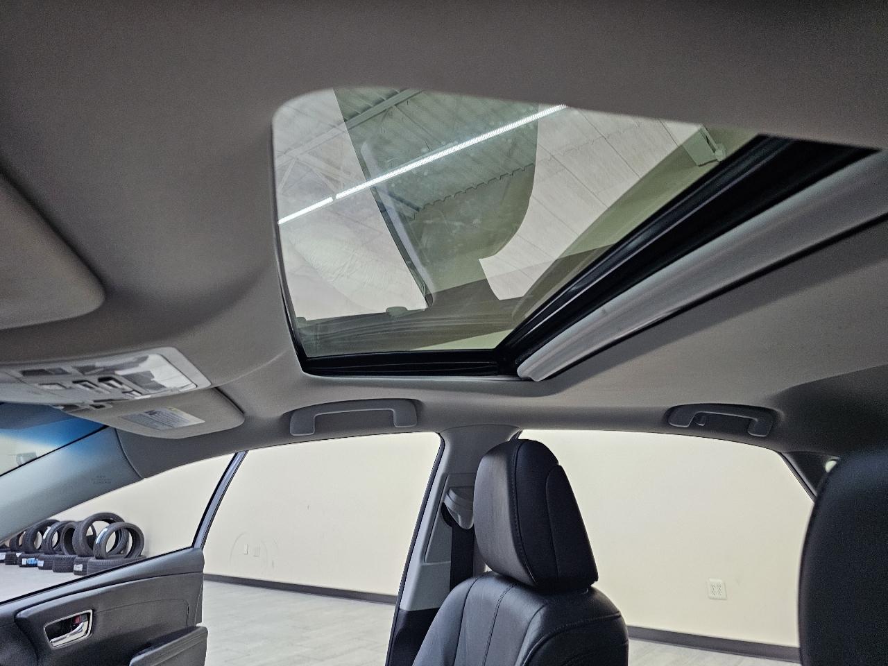 Toyota Avalon XLE Touring SE 2015