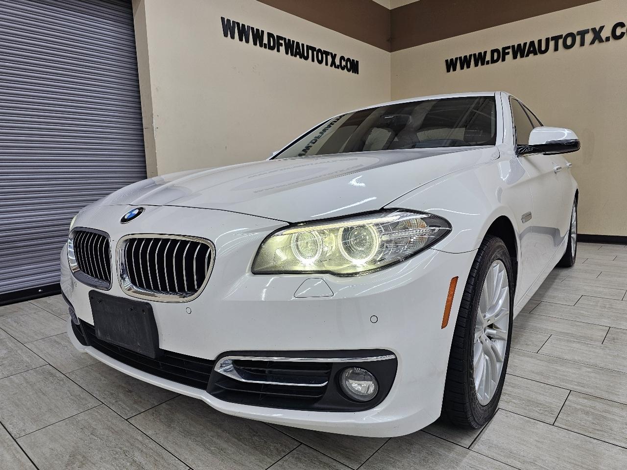BMW 5-Series 528i 2016