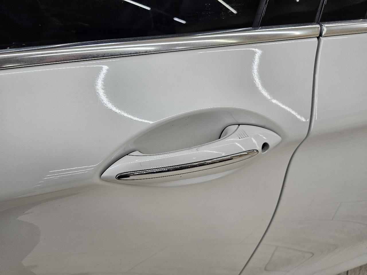 BMW 5-Series 528i 2016