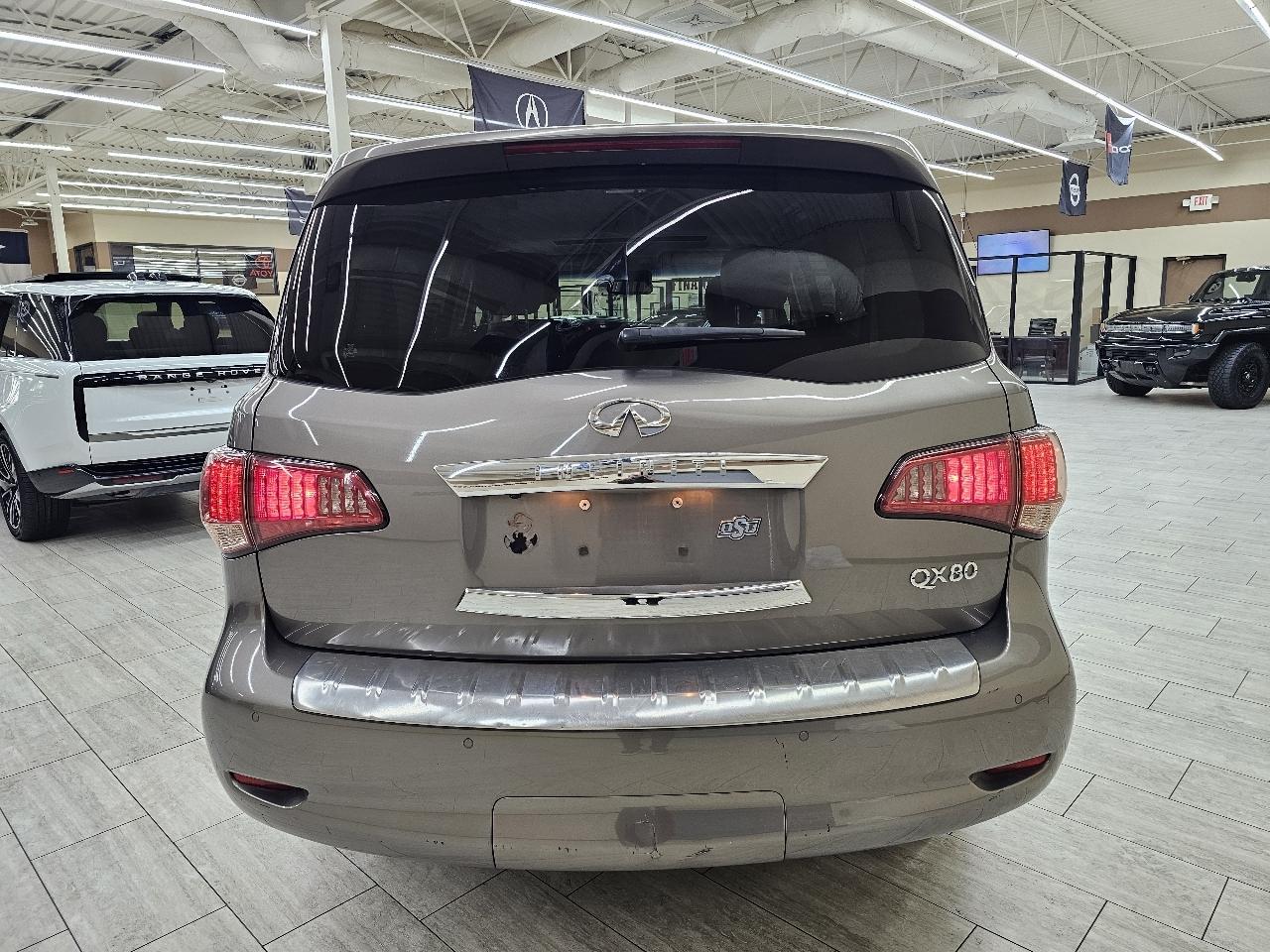 Infiniti QX80 2WD 2017