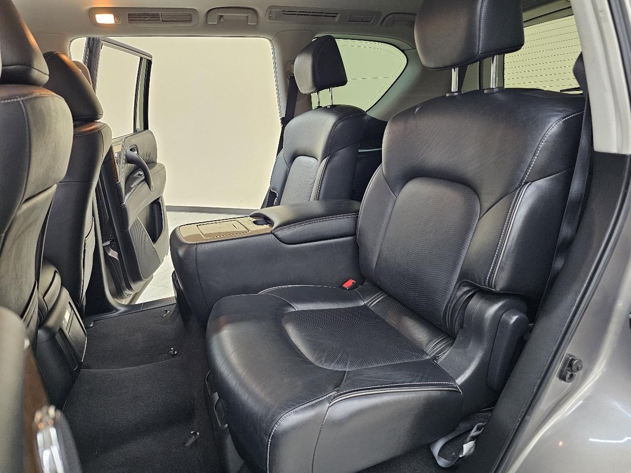 Infiniti QX80 2WD 2017