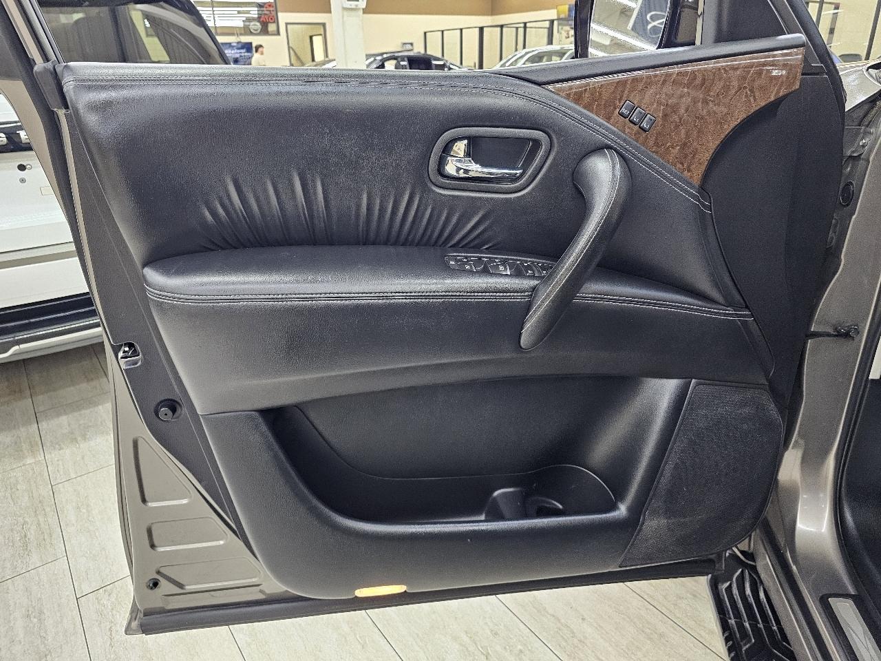 Infiniti QX80 2WD 2017