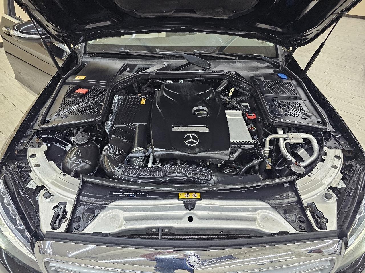 Mercedes-Benz C-Class C300 4MATIC Sedan 2015