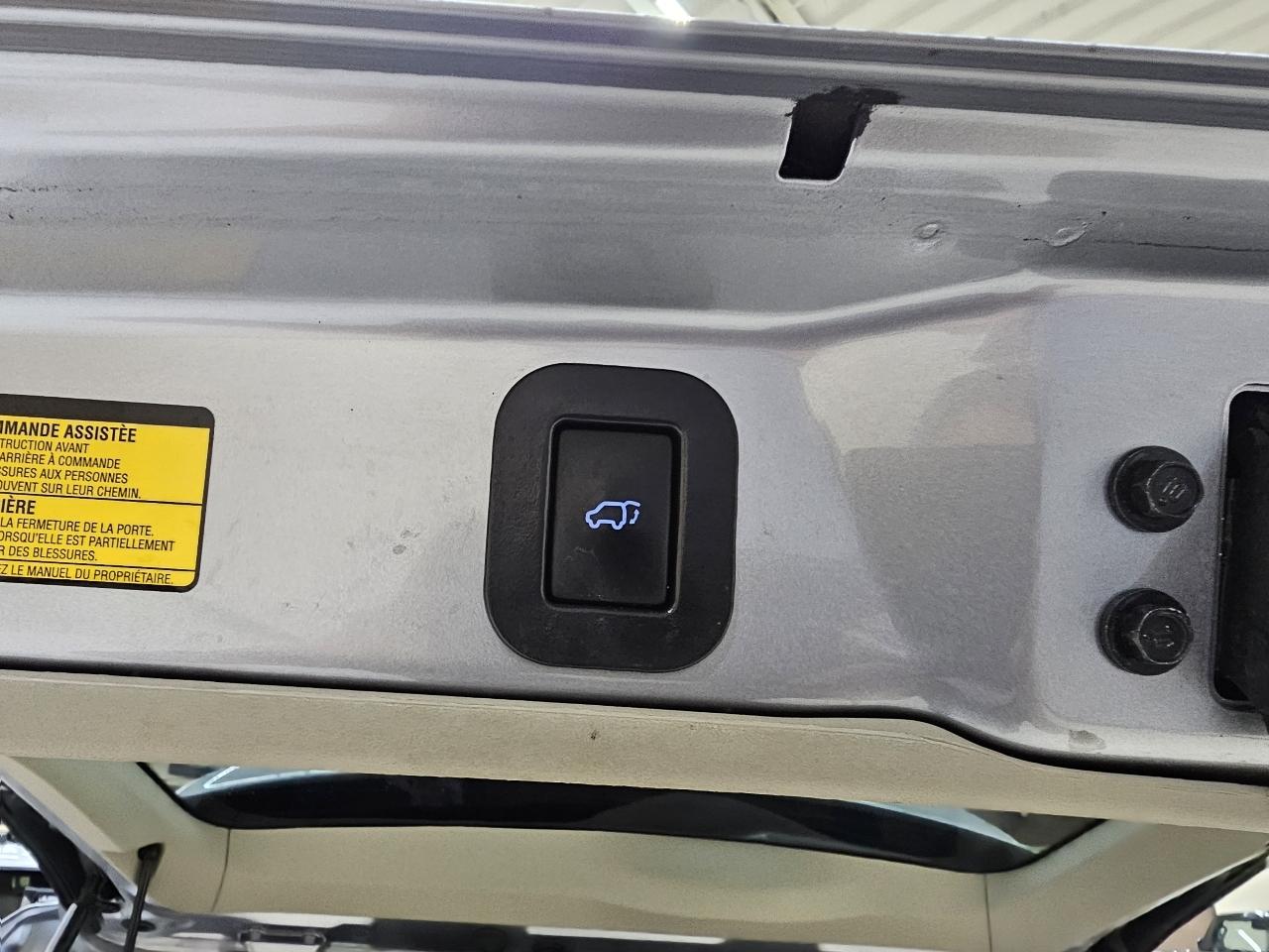 Toyota Sienna XLE FWD 8-Passenger V6 2015
