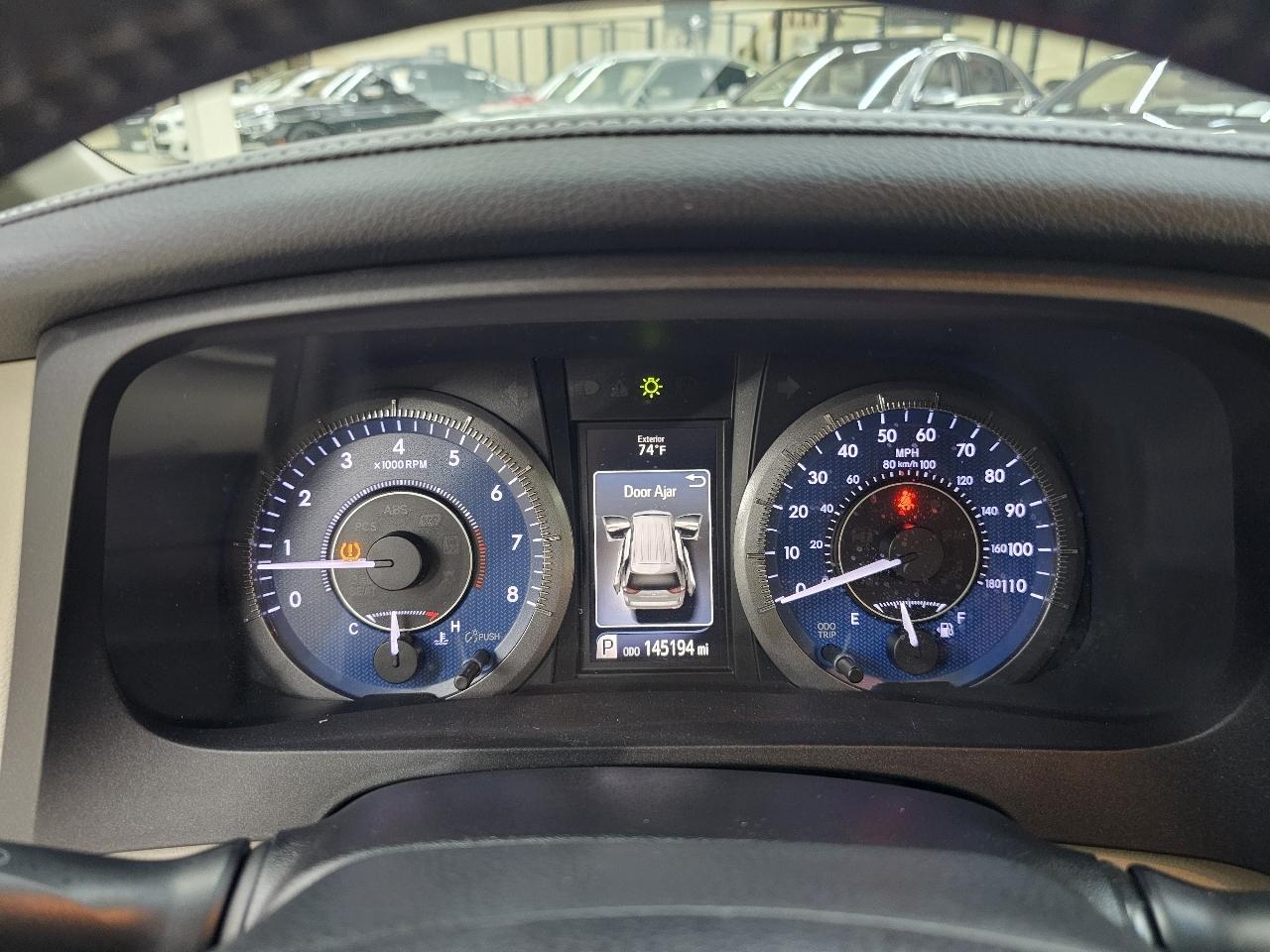 Toyota Sienna XLE FWD 8-Passenger V6 2015