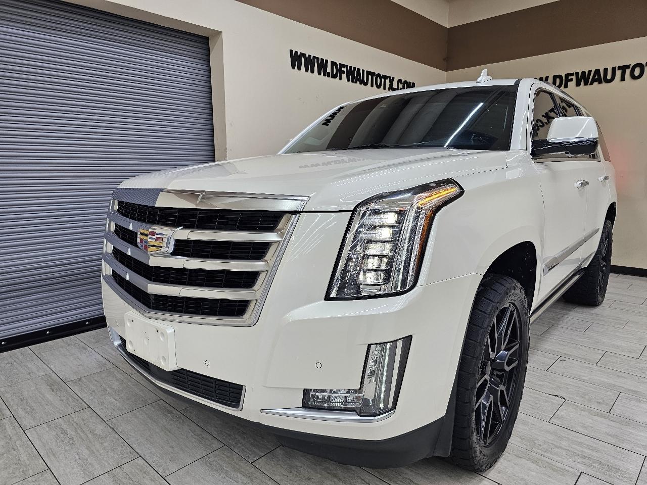 Cadillac Escalade Premium 4WD 2015