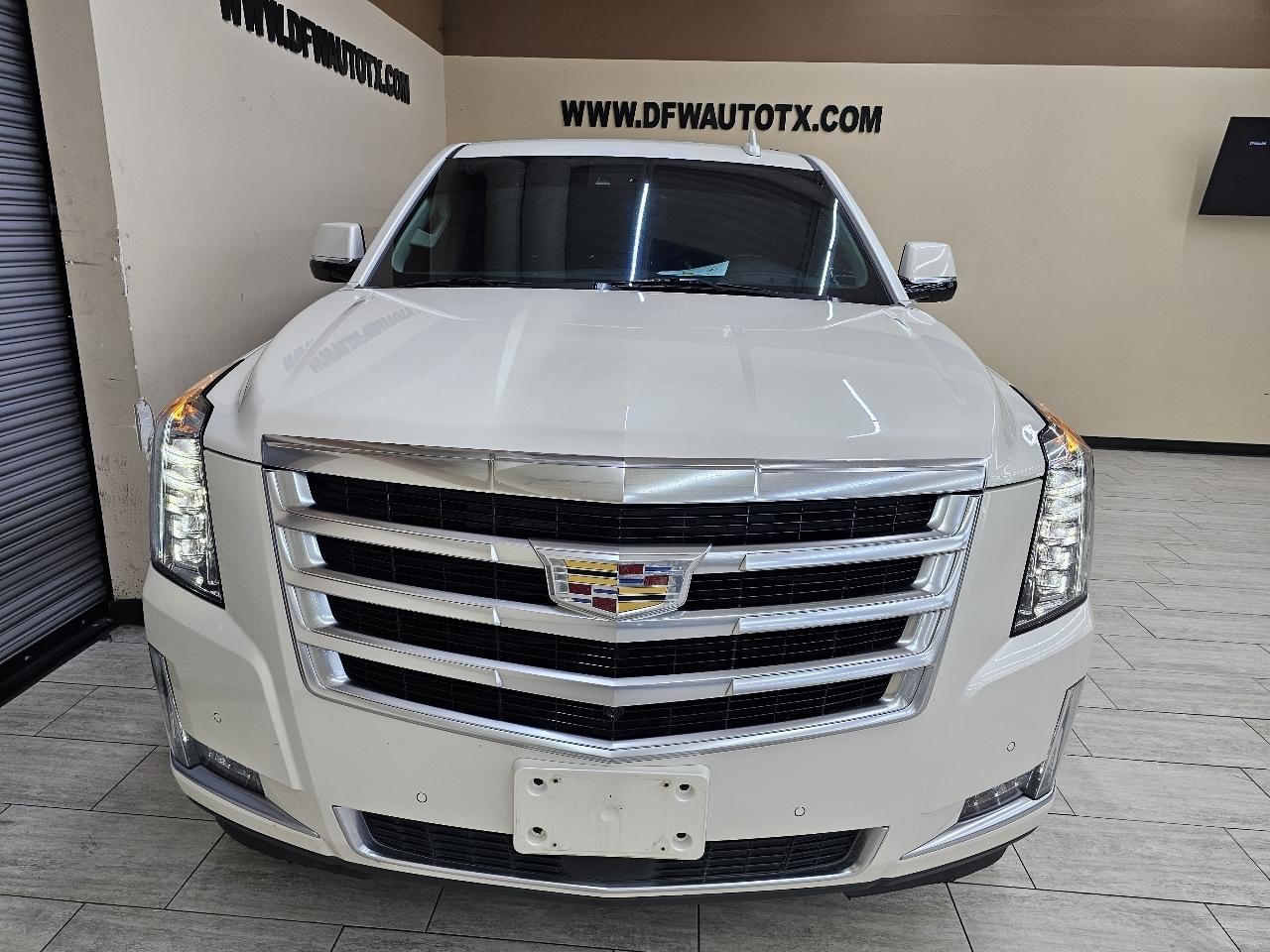 Cadillac Escalade Premium 4WD 2015