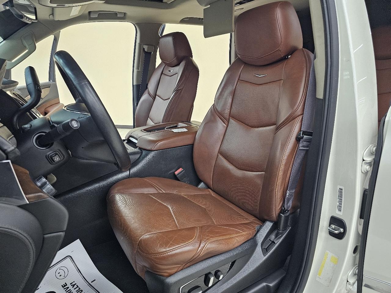 Cadillac Escalade Premium 4WD 2015