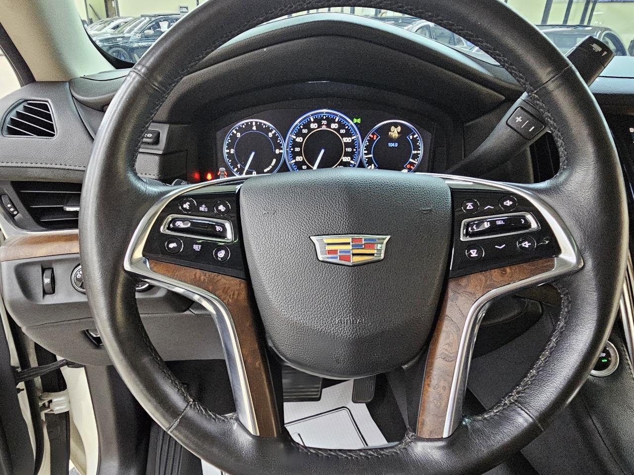 Cadillac Escalade Premium 4WD 2015