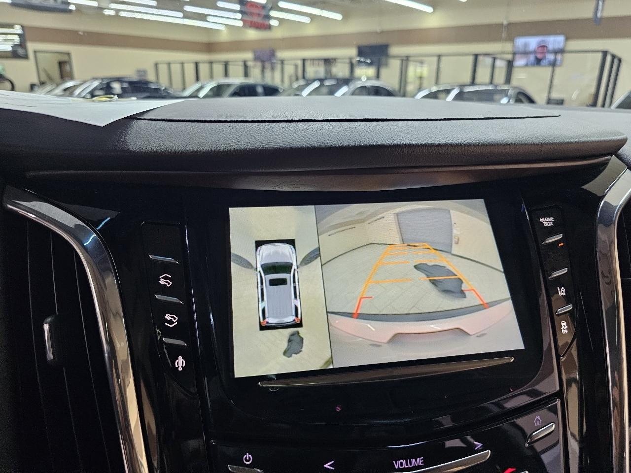 Cadillac Escalade Premium 4WD 2015