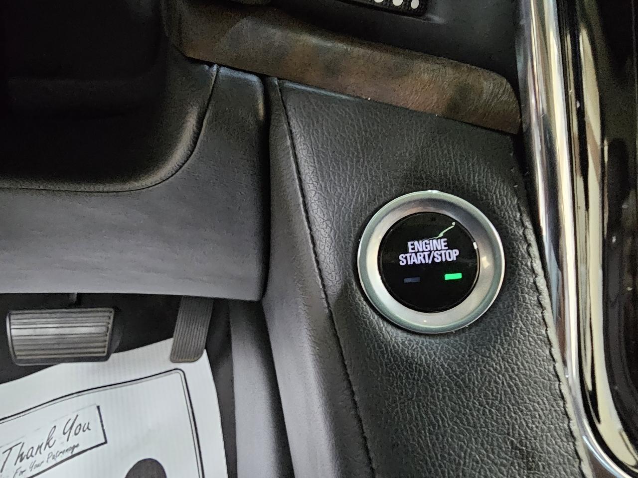 Cadillac Escalade Premium 4WD 2015