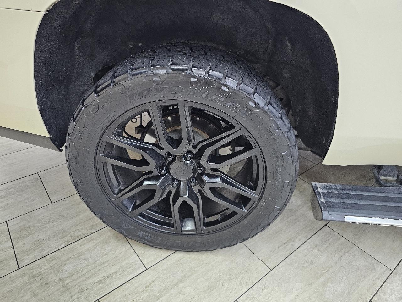Cadillac Escalade Premium 4WD 2015