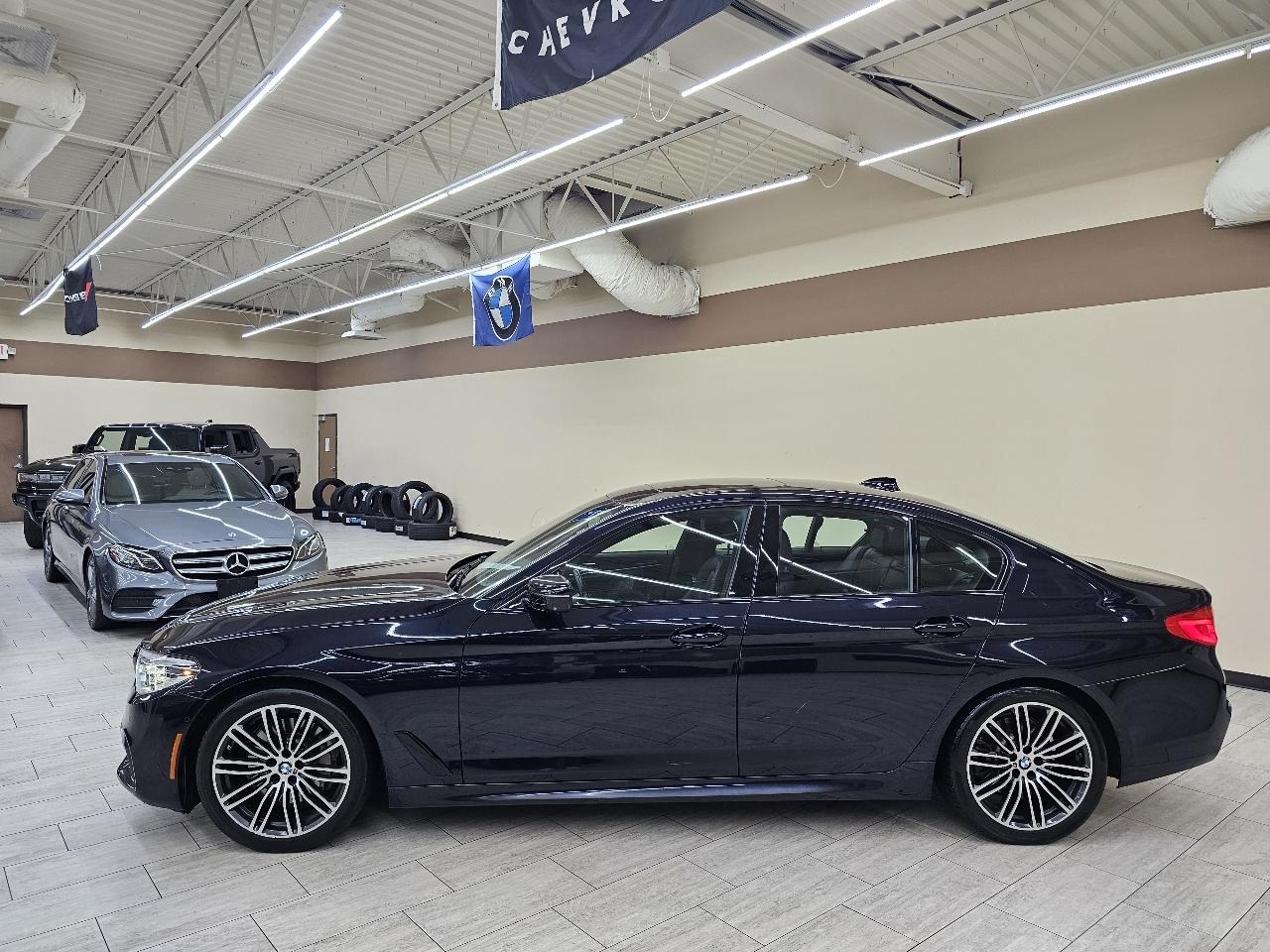 BMW 5-Series 530i 2019