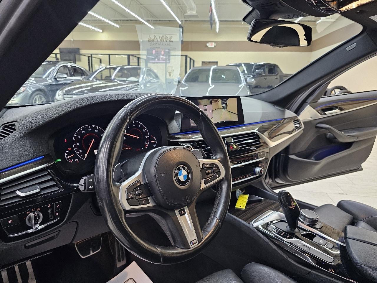 BMW 5-Series 530i 2019