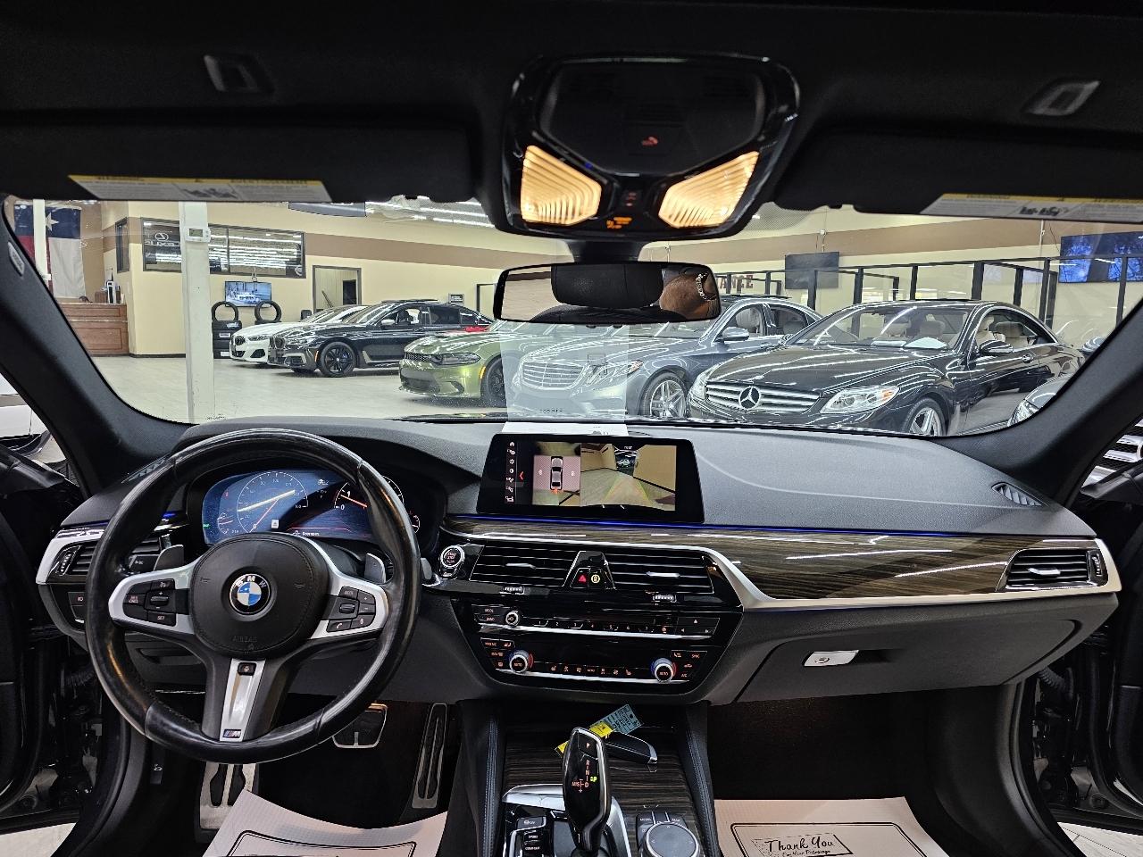 BMW 5-Series 530i 2019