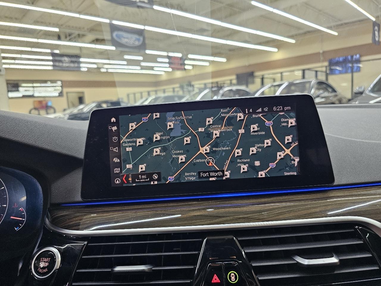BMW 5-Series 530i 2019