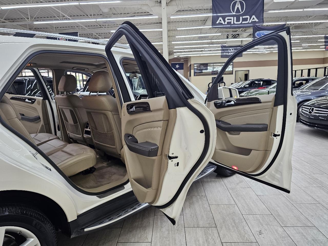 Mercedes-Benz M-Class ML350 4MATIC 2014