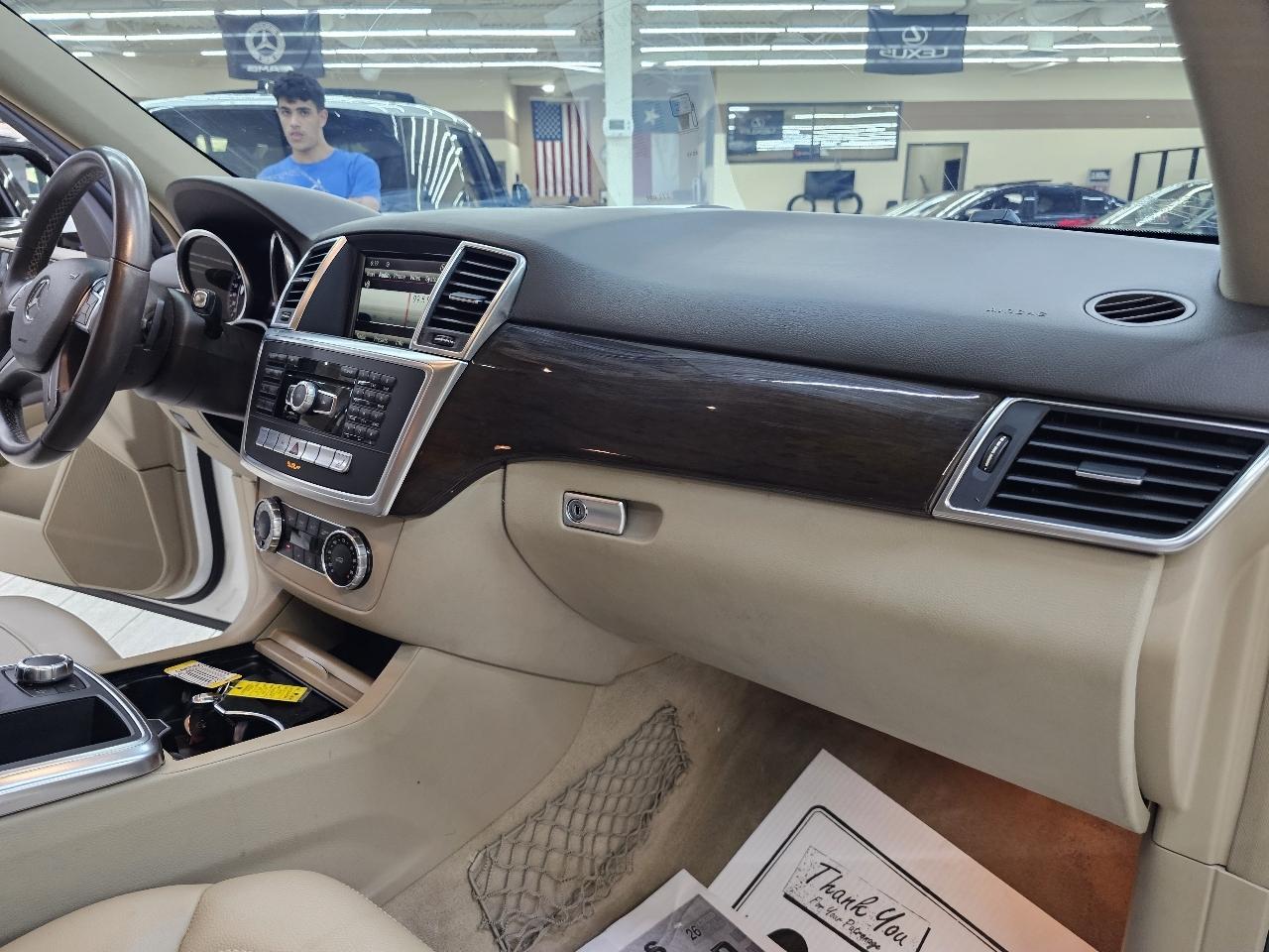 Mercedes-Benz M-Class ML350 4MATIC 2014