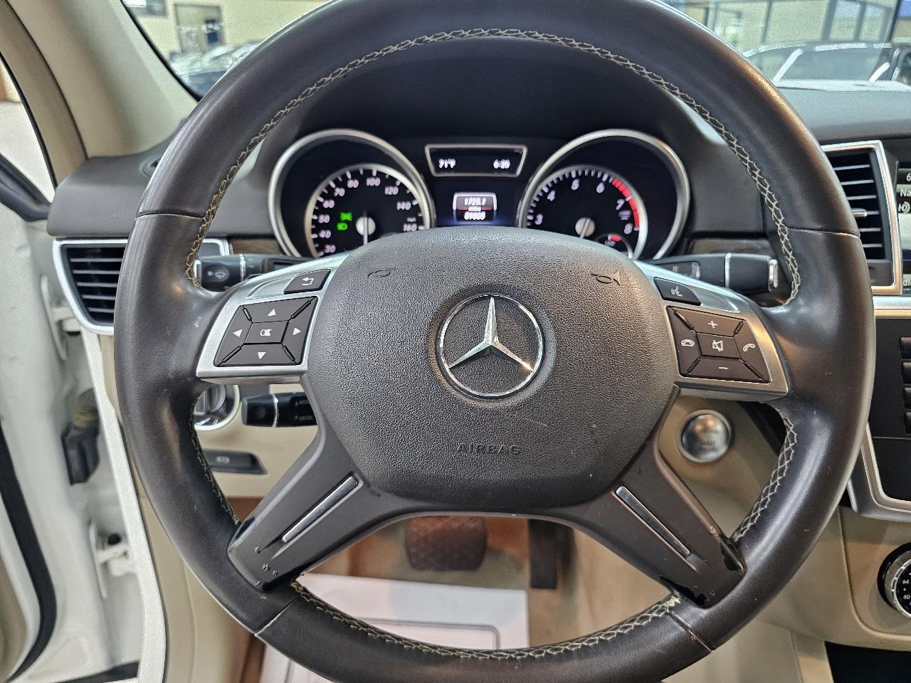 Mercedes-Benz M-Class ML350 4MATIC 2014