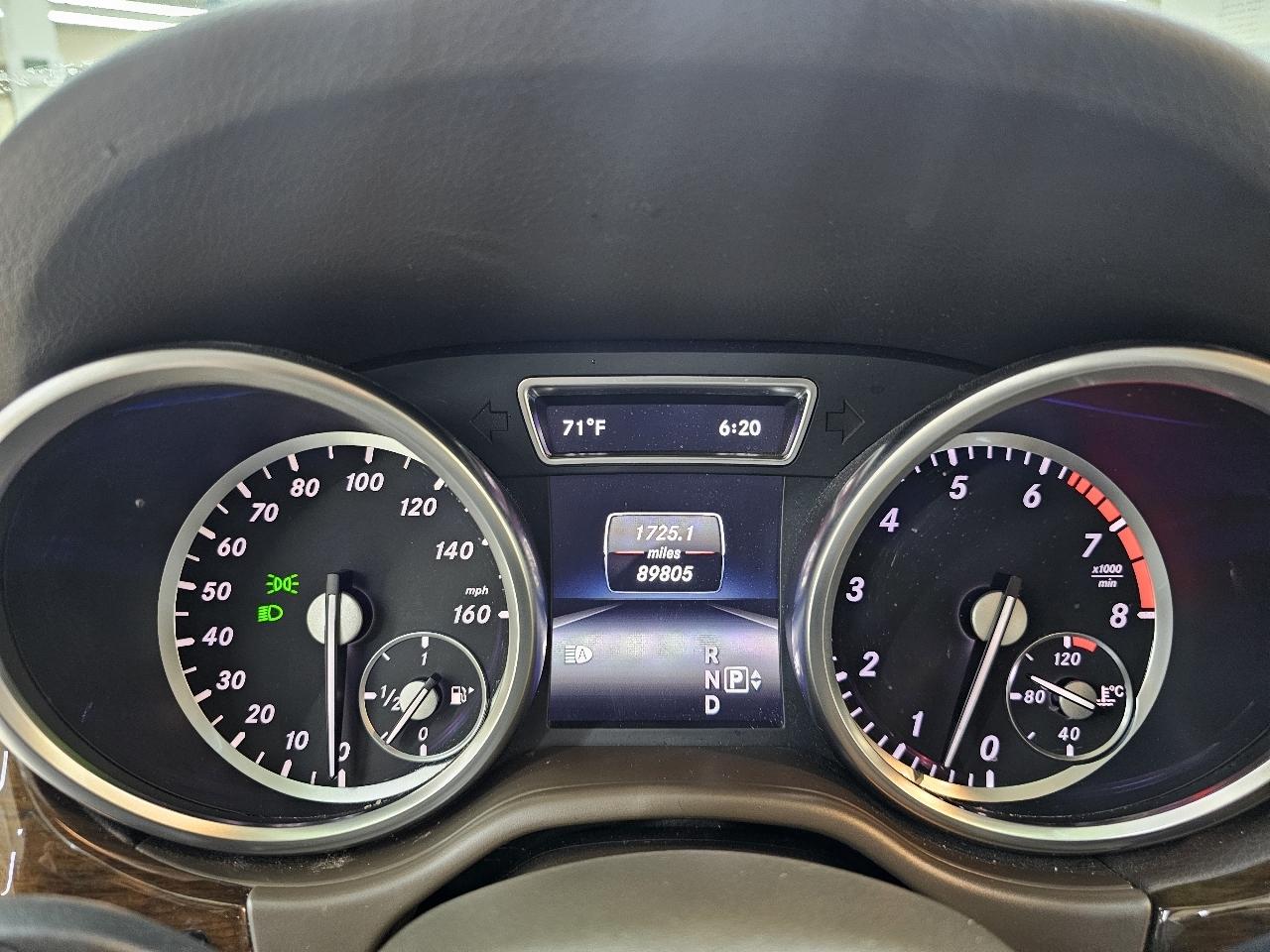 Mercedes-Benz M-Class ML350 4MATIC 2014