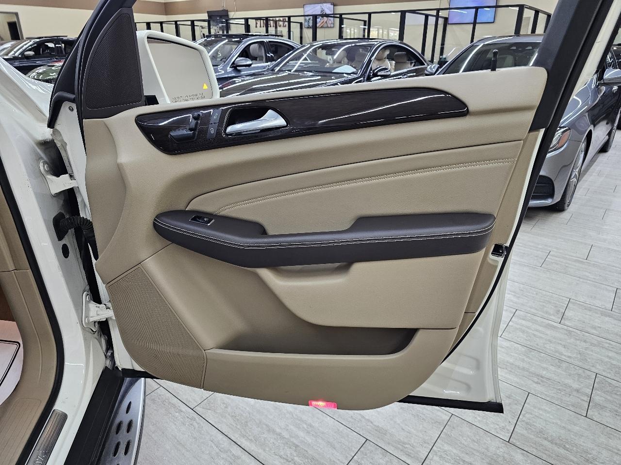 Mercedes-Benz M-Class ML350 4MATIC 2014