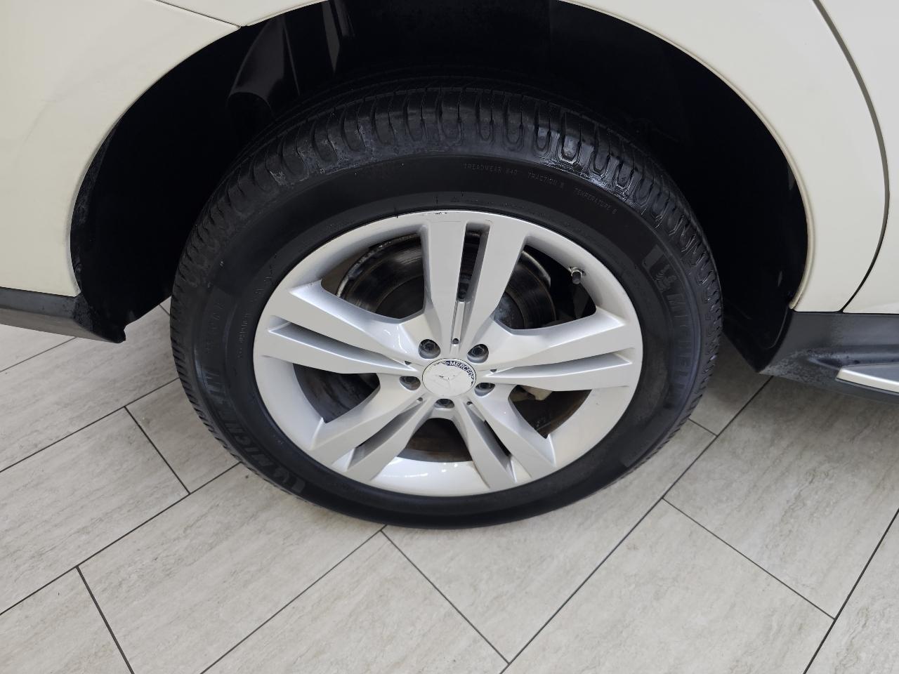 Mercedes-Benz M-Class ML350 4MATIC 2014