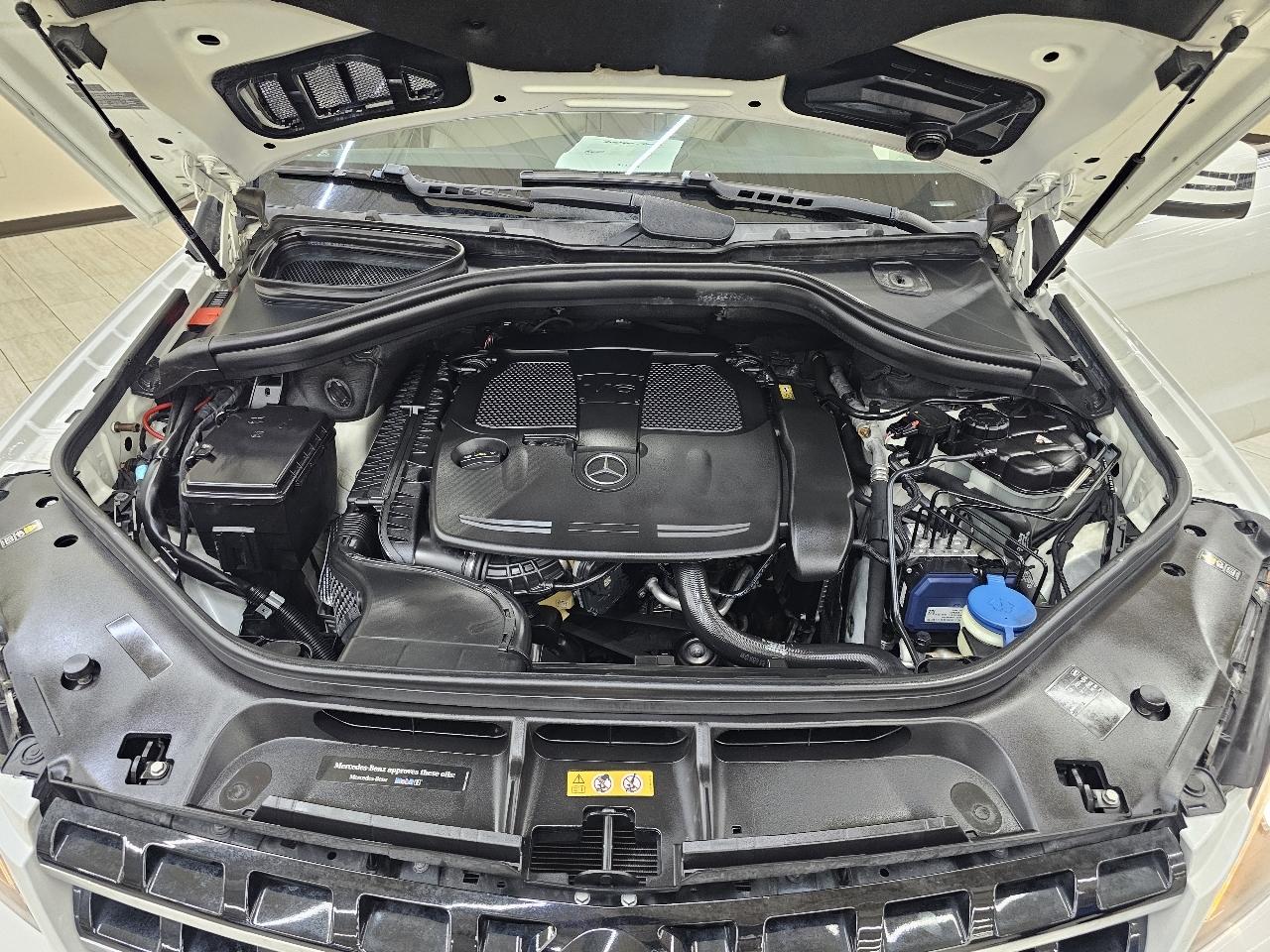 Mercedes-Benz M-Class ML350 4MATIC 2014