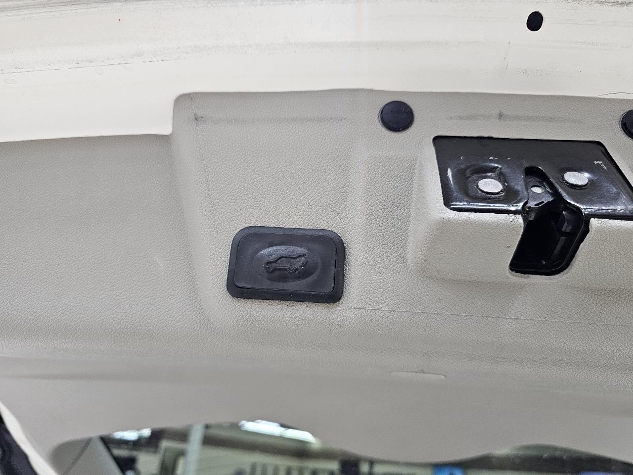 Buick Enclave Premium FWD 2013