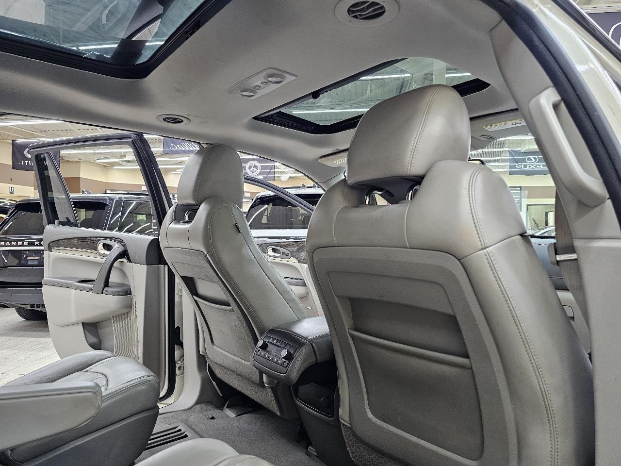 Buick Enclave Premium FWD 2013