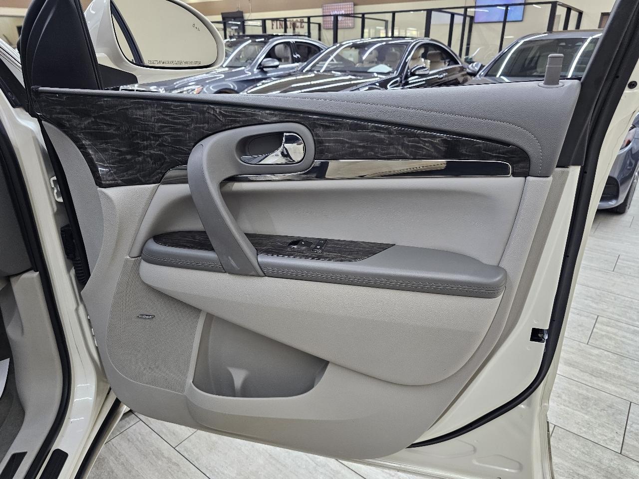 Buick Enclave Premium FWD 2013