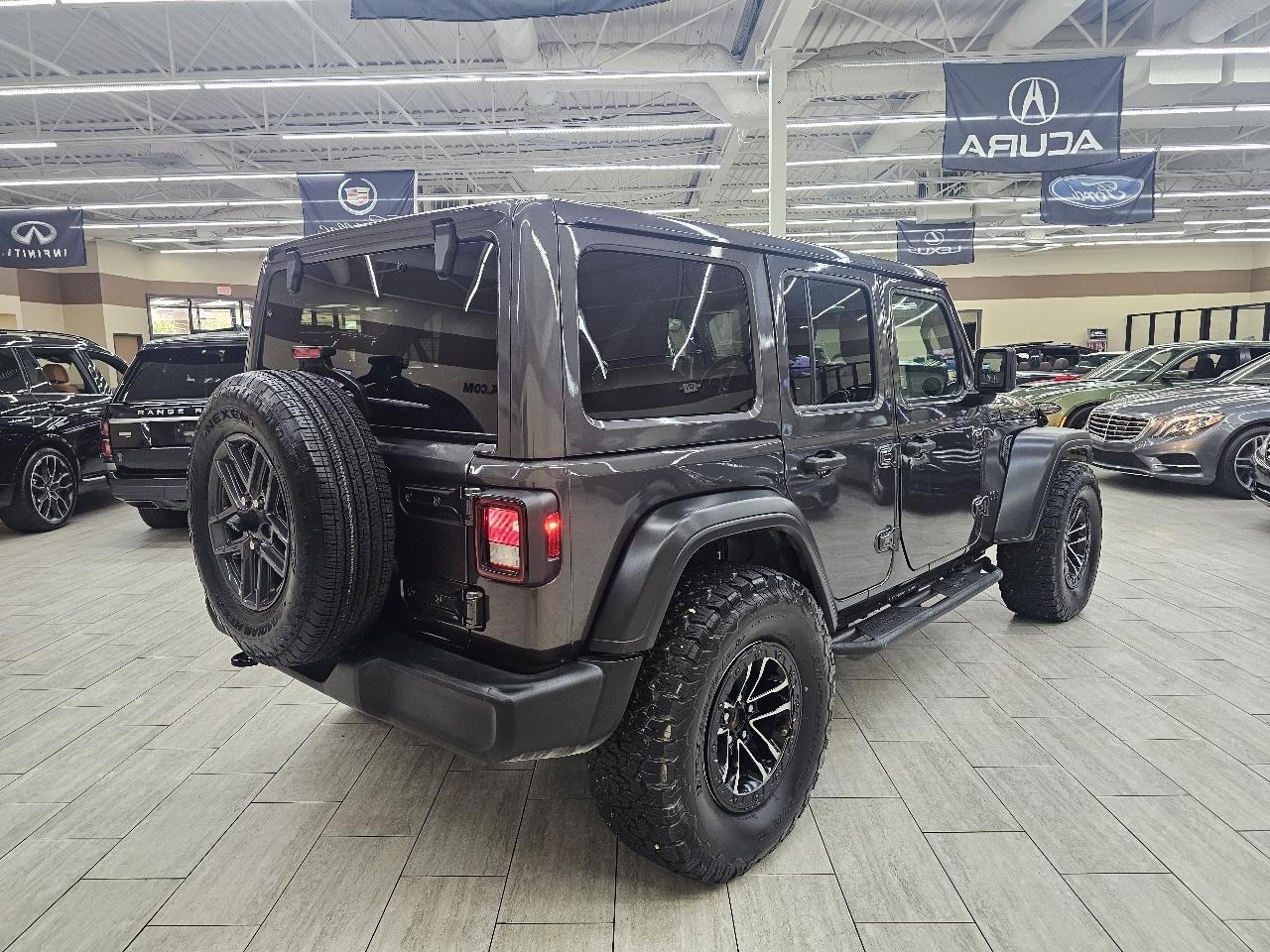Jeep Wrangler Sport 2024