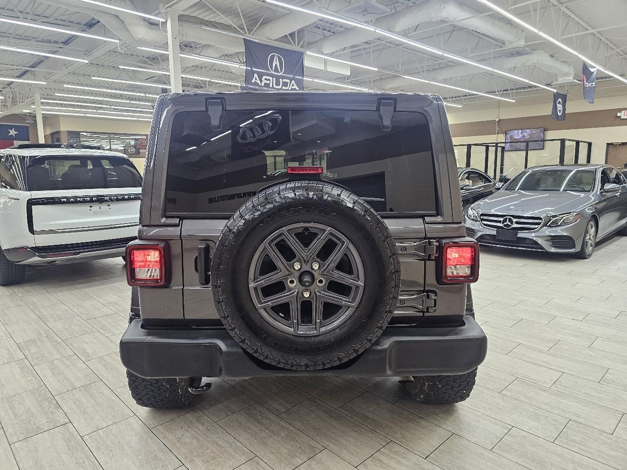 Jeep Wrangler Sport 2024
