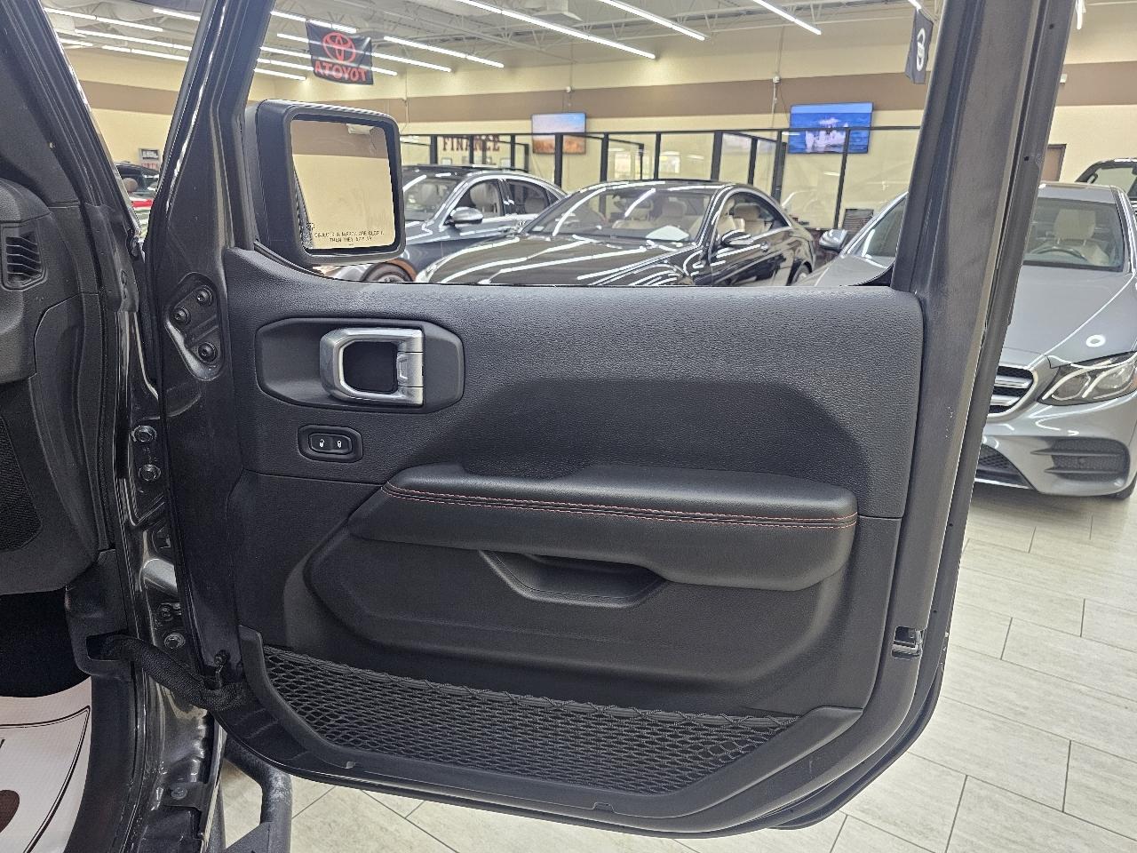 Jeep Wrangler Sport 2024