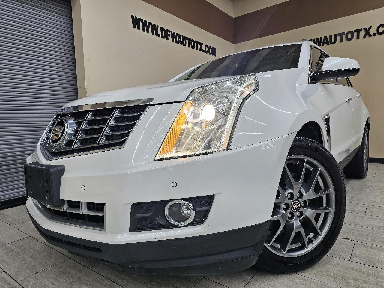 Cadillac SRX Performance Collection FWD 2016