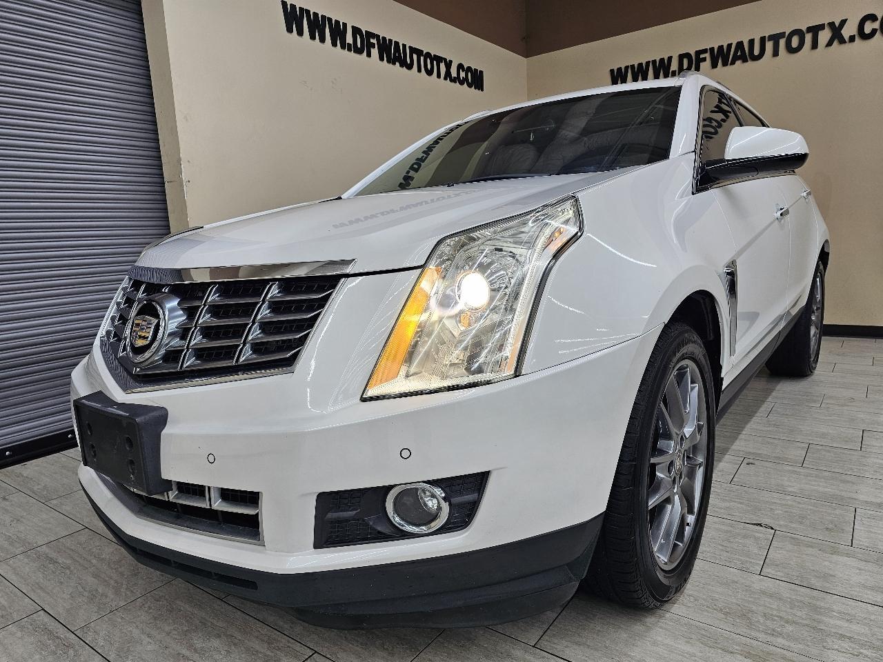Cadillac SRX Performance Collection FWD 2016