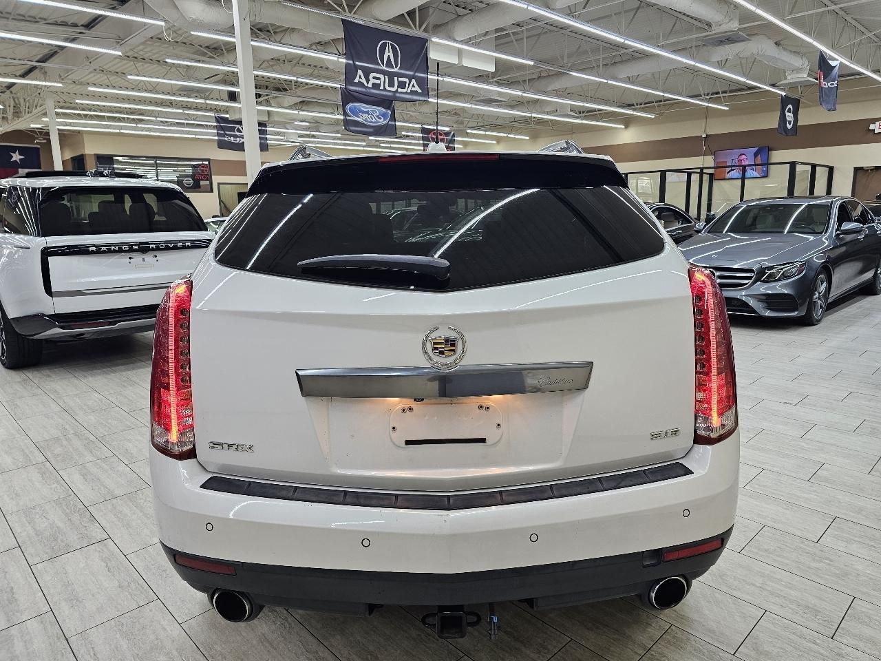 Cadillac SRX Performance Collection FWD 2016