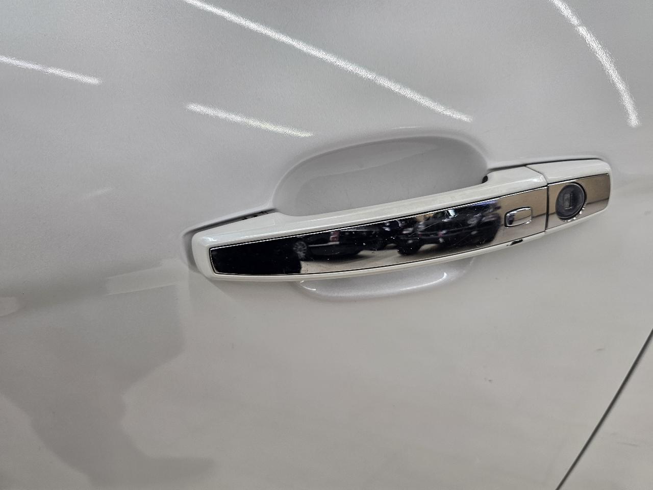Cadillac SRX Performance Collection FWD 2016