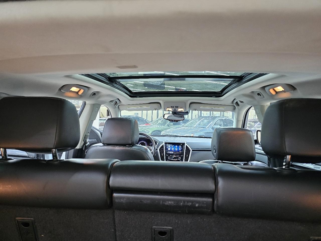 Cadillac SRX Performance Collection FWD 2016