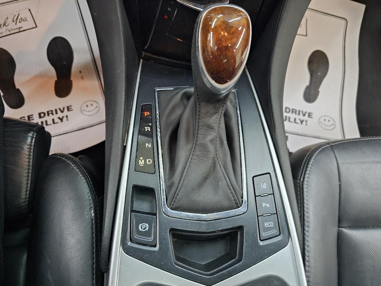 Cadillac SRX Performance Collection FWD 2016