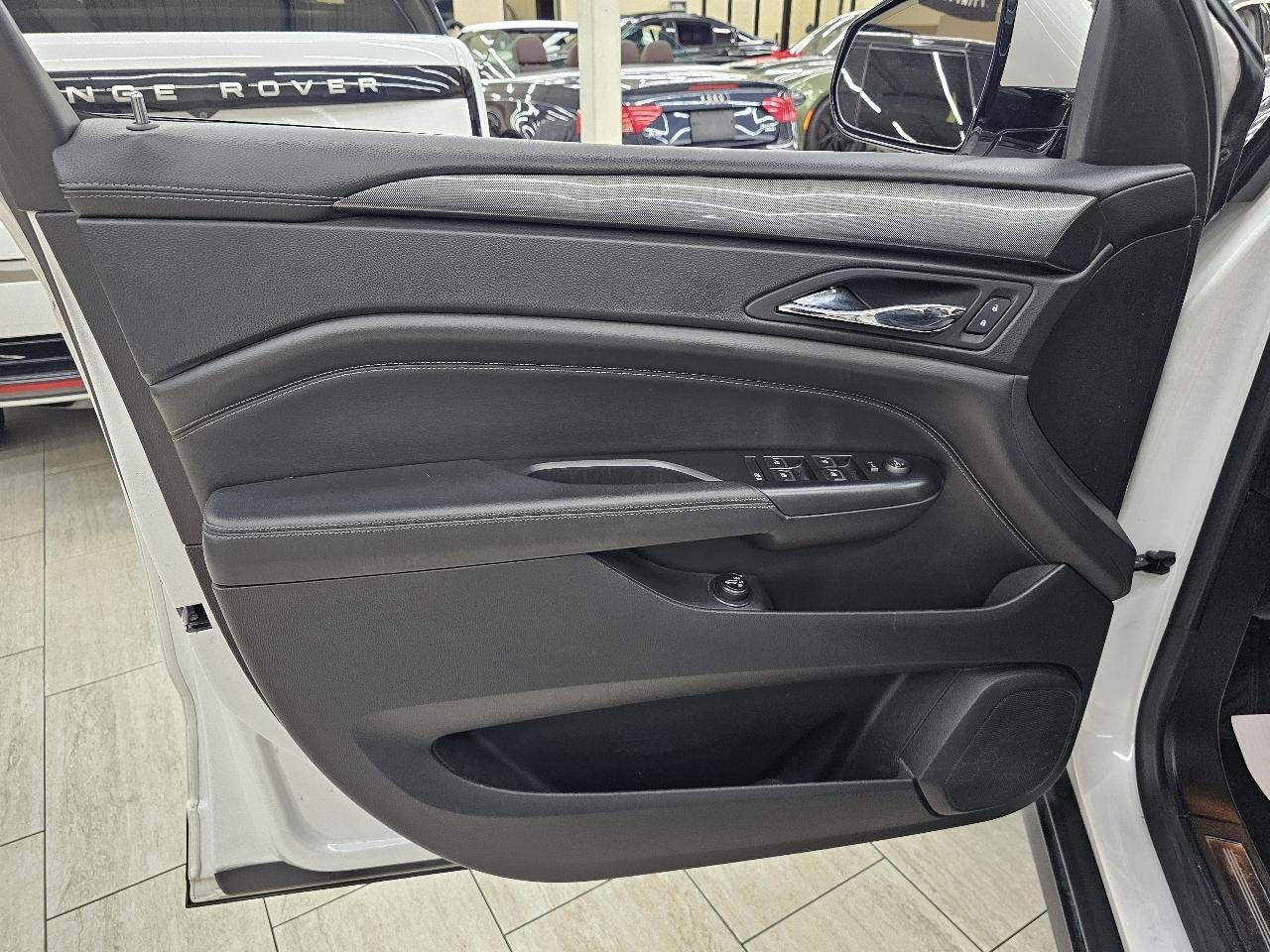 Cadillac SRX Performance Collection FWD 2016