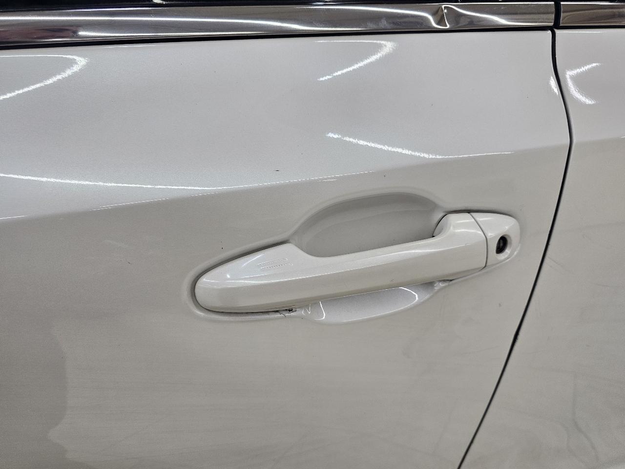 Toyota Highlander Limited FWD V6 2019