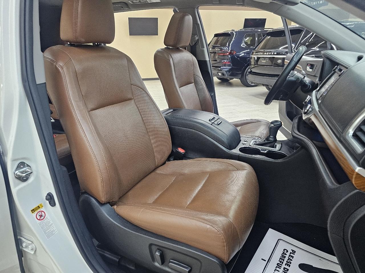 Toyota Highlander Limited FWD V6 2019