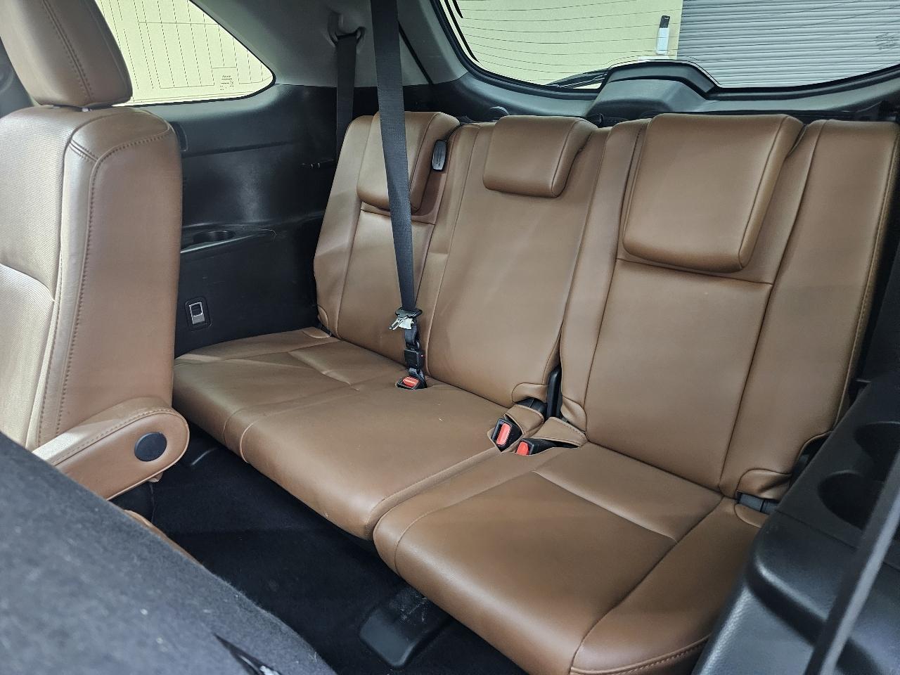 Toyota Highlander Limited FWD V6 2019