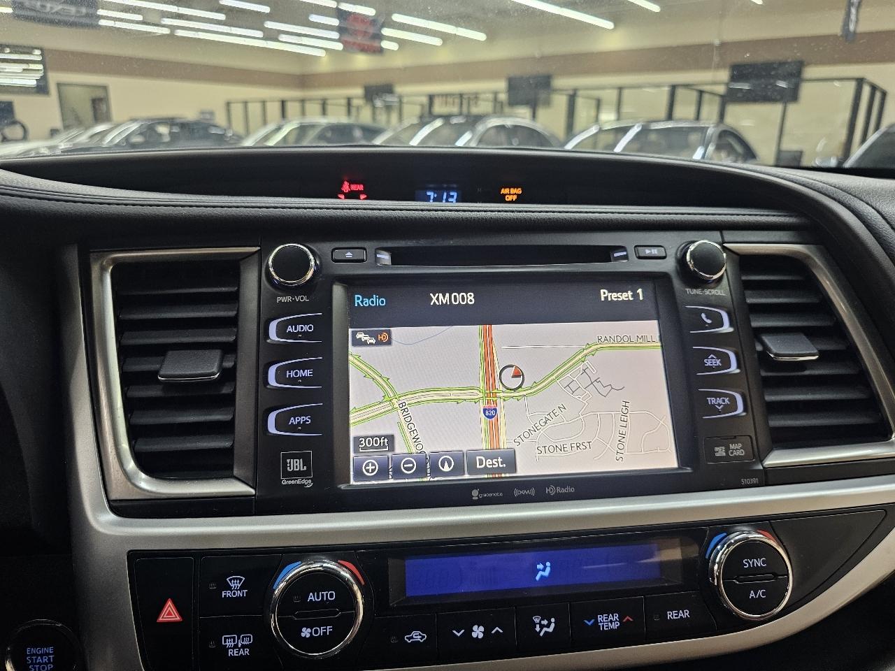 Toyota Highlander Limited FWD V6 2019