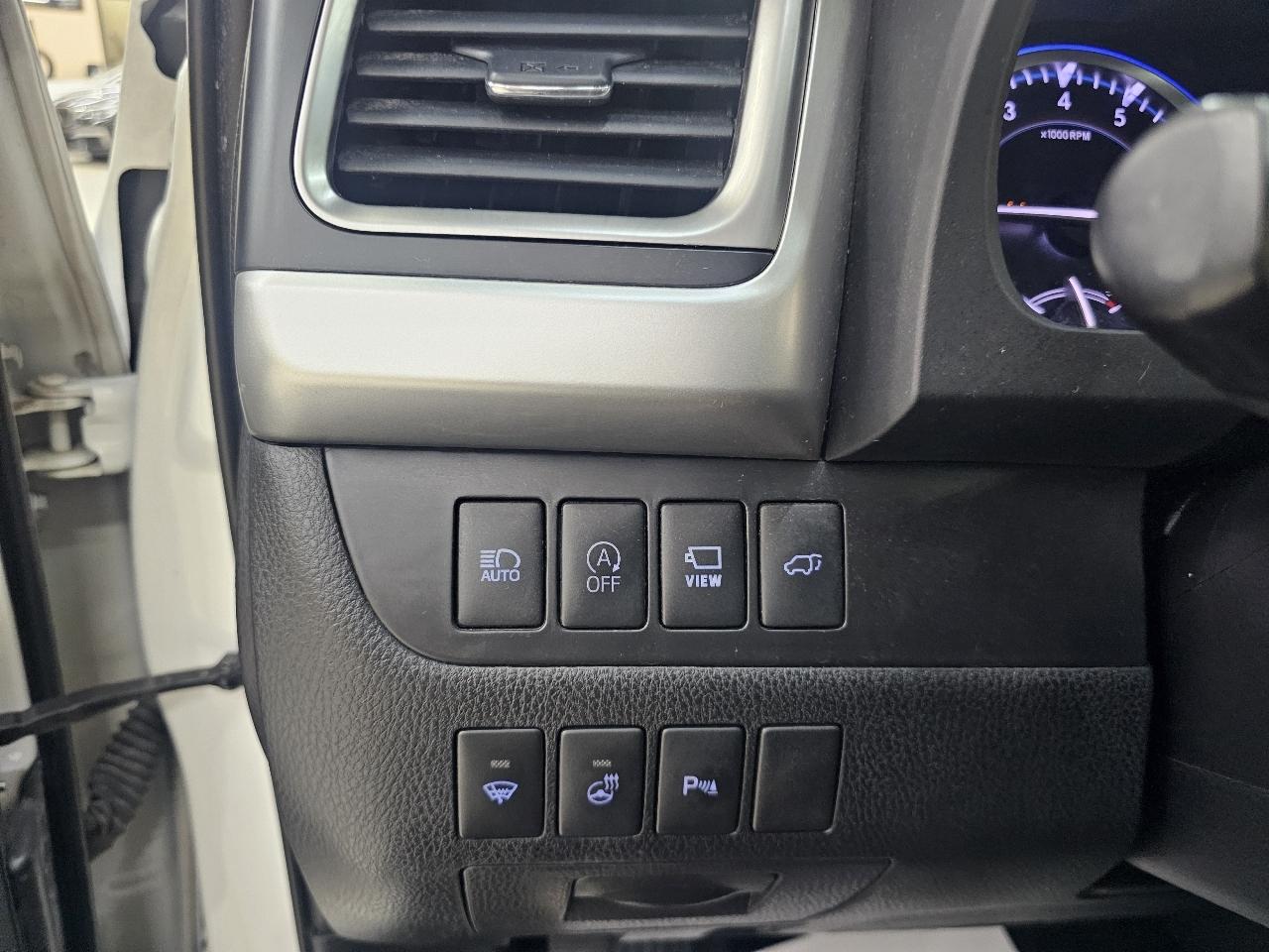 Toyota Highlander Limited FWD V6 2019