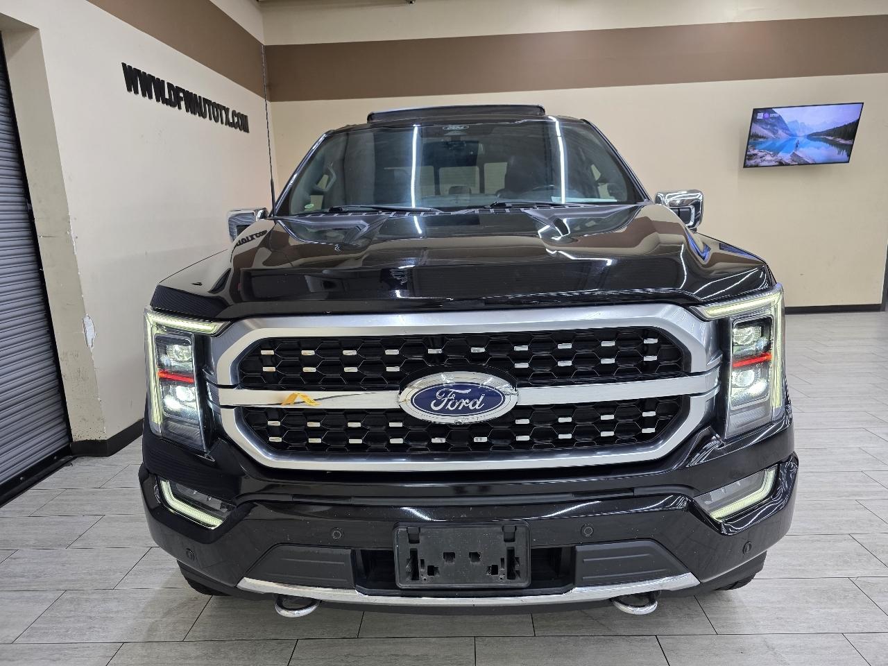 Ford F-150 4WD SuperCrew 145" Platinum 2022