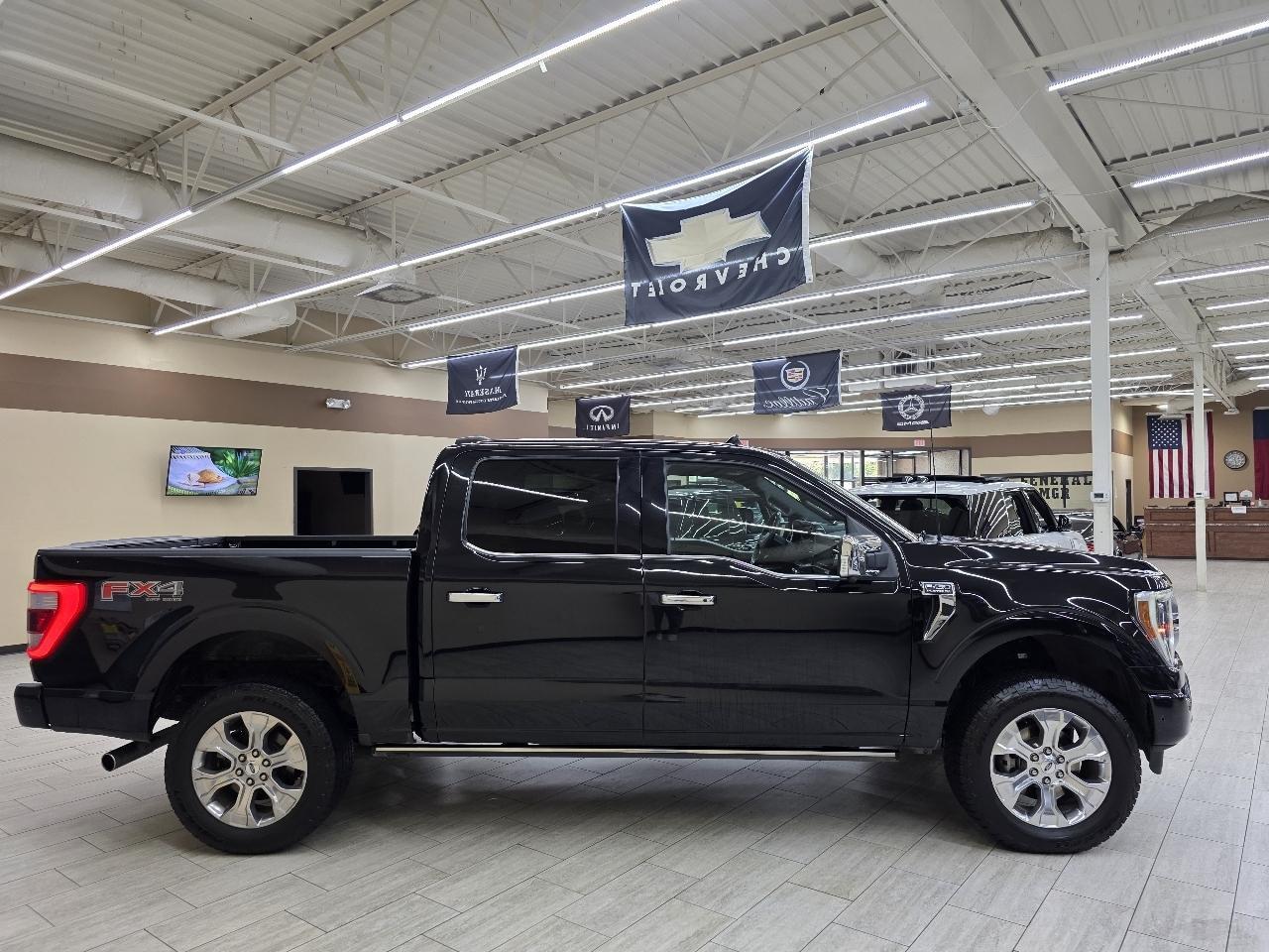 Ford F-150 4WD SuperCrew 145" Platinum 2022