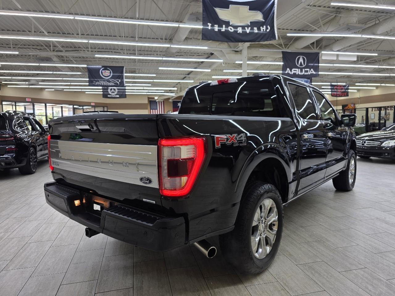Ford F-150 4WD SuperCrew 145" Platinum 2022