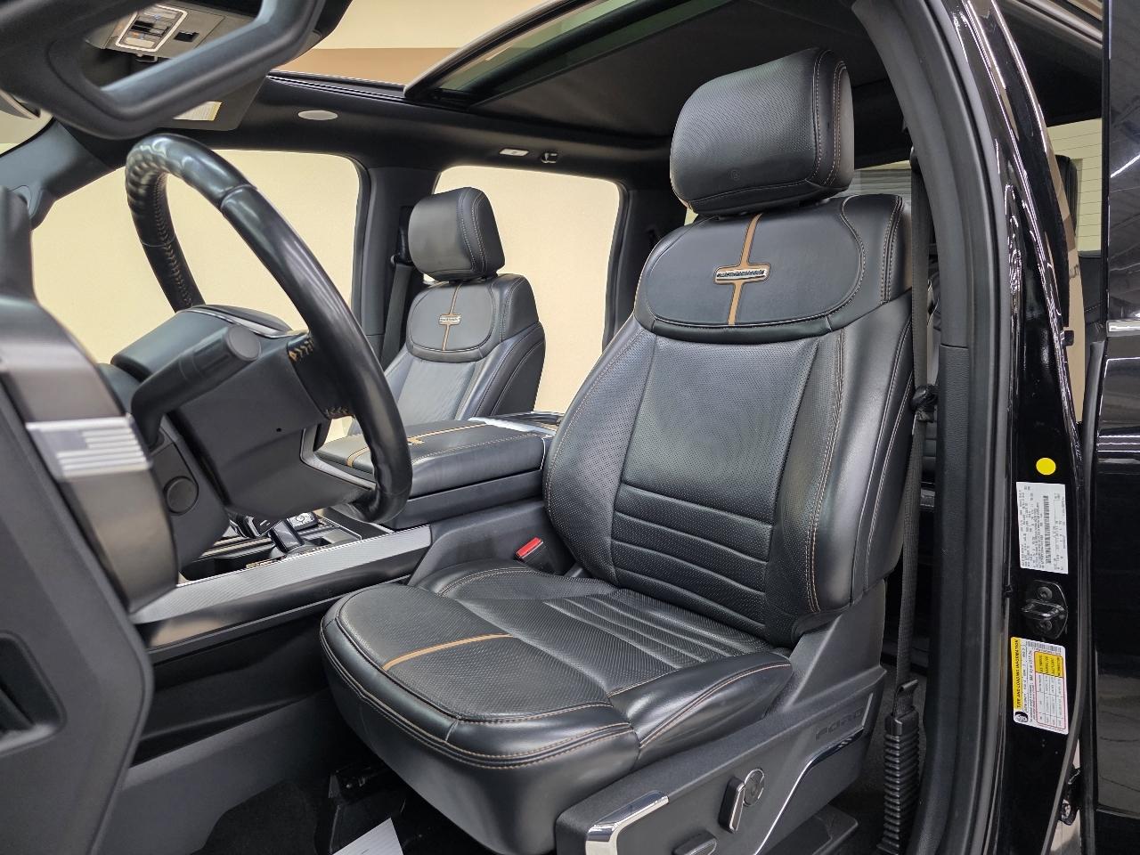 Ford F-150 4WD SuperCrew 145" Platinum 2022