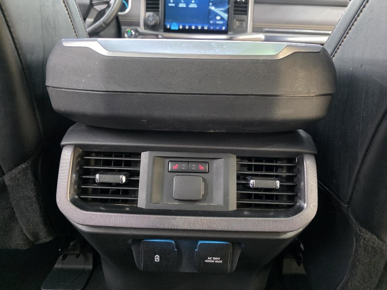 Ford F-150 4WD SuperCrew 145" Platinum 2022
